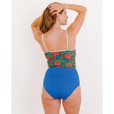 Lime Ricki Women's Capri/ Capri Stripe Reversible Ultra High-Waist Bottom - Image 4